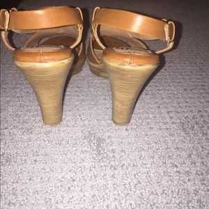 Sofft Shoes - Ladies size 7 sandals Sofft Shoes - Ladies size 7 sandals